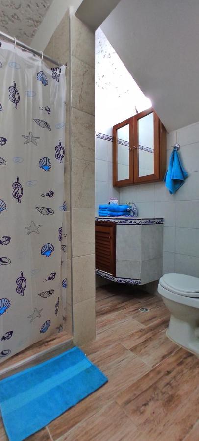 Bella Suite Frente Al Aeropuerto Catia La Mar المظهر الخارجي الصورة
